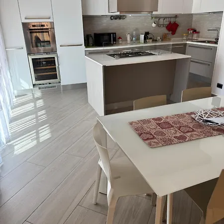 Casamore Apartment Villa San Giovanni