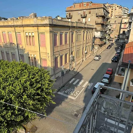 Apartment Casamore Villa San Giovanni